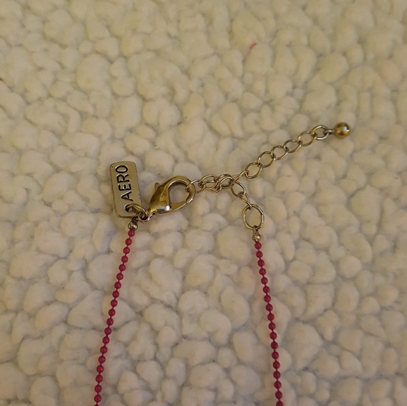 Peace sign necklace!! - Picture 3 of 4